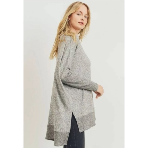 Gray Soft Brushed Knit Hi Lo Tunic Sweater Top - Picture 5 of 6